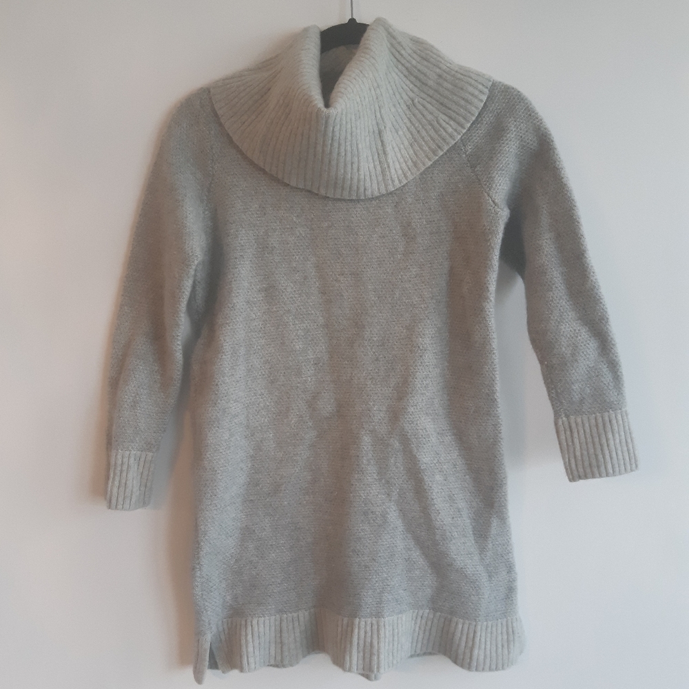 Cynthia Rowley 80% Lamb Wool Turtleneck Sweater